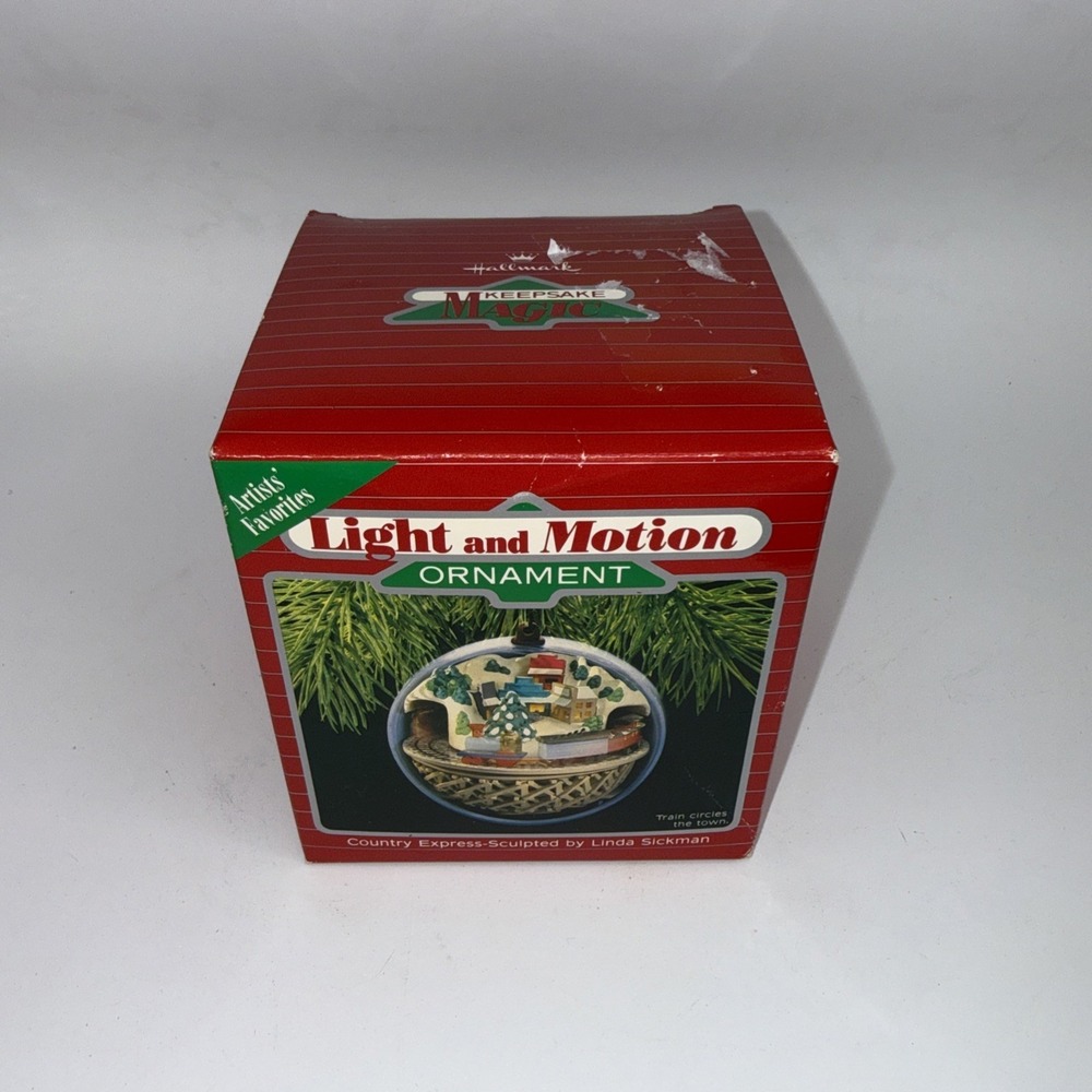 1988 Hallmark Keepsake Christmas Ornament COUNTRY EXPRESS Magic Light & Motion